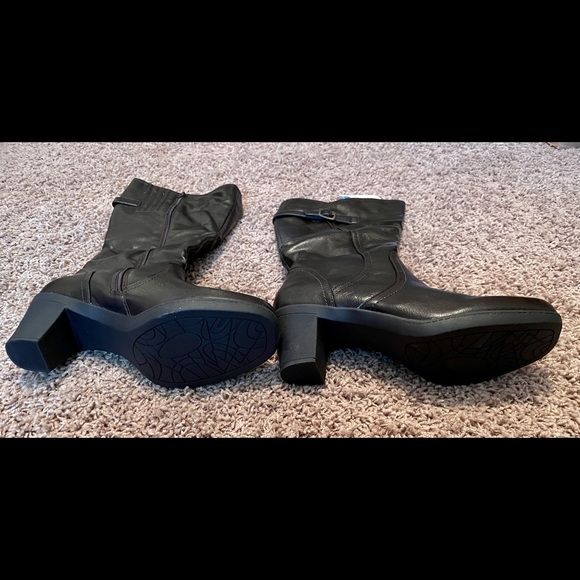 New, Croft & Barrow, Size 11, Calf boots - Picture 2 of 2